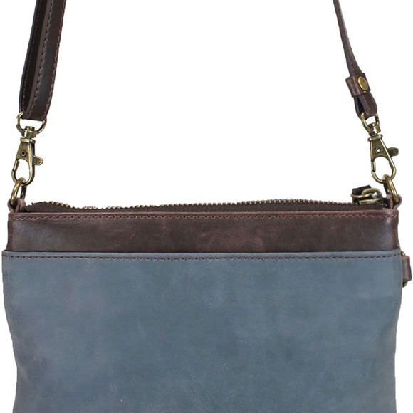 🤎🎼🎵🎤Sale”New & Gorgeous Faux Learher bag by Chaka.. This bag is convertible! - Picture 3 of 8